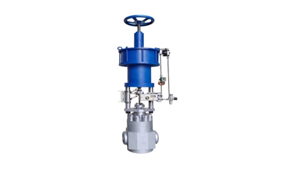 Multi-stage pressure-reducing regulating valve