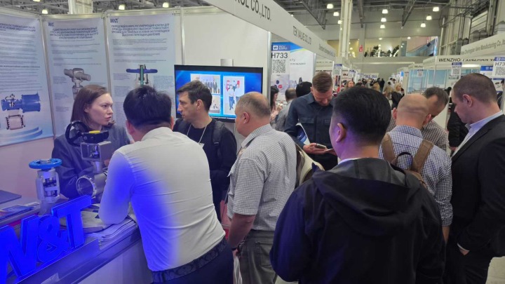 What is a steam trap and why do power plants need steam traps